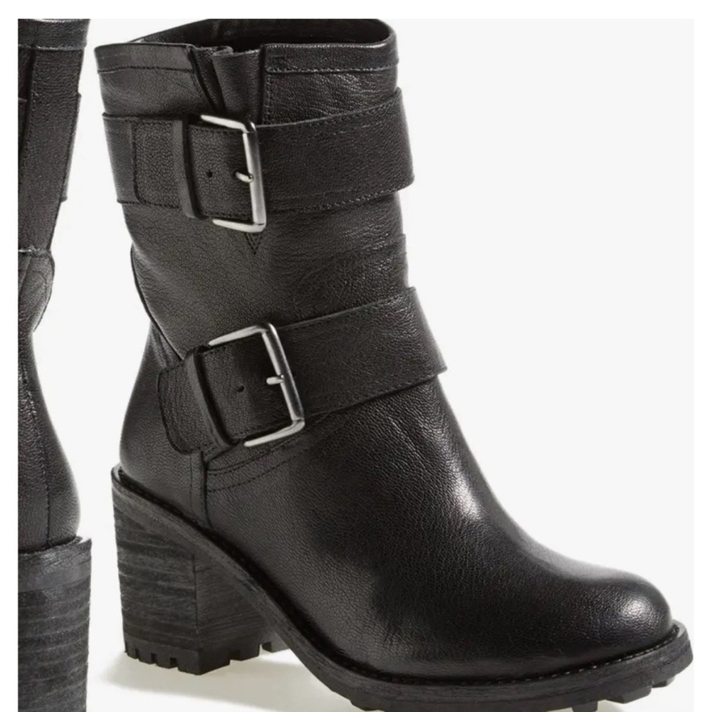 Combat boot in good condition! Sam  Edelman size 7.5